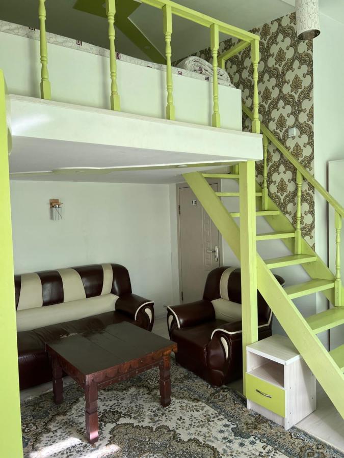Anisa- Hostel Dusanbe Kültér fotó