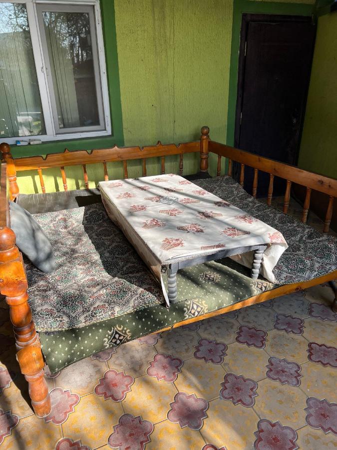 Anisa- Hostel Dusanbe Kültér fotó