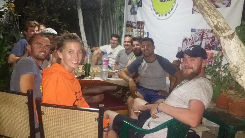 Anisa- Hostel Dusanbe Kültér fotó